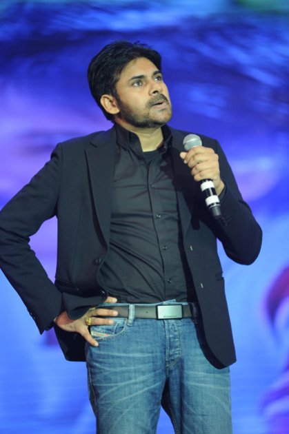 Attarintiki-Daredi-Thank-You-Meeting